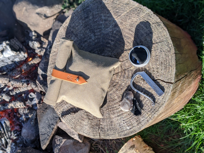 Fire Lighting Pouch and Kit - Image 4
